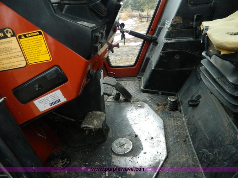 image for item AX9585 1990 Hesston 180-90 MFWD tractor