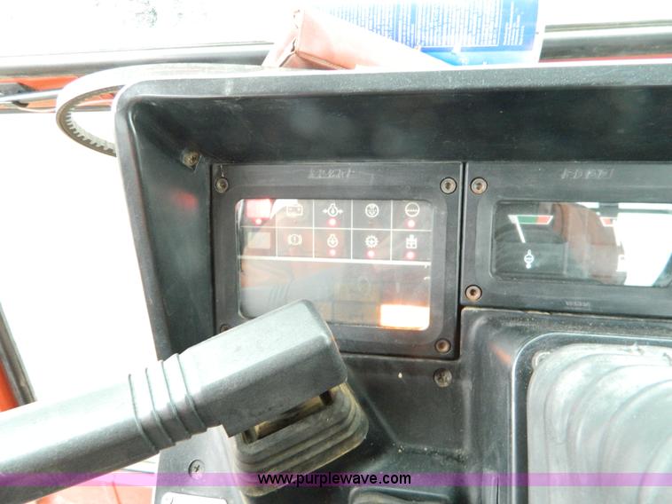 image for item AX9585 1990 Hesston 180-90 MFWD tractor