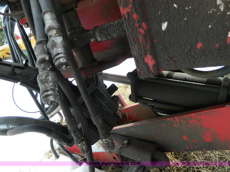 image for item AX9586 2005 AGCO White 8524 planter