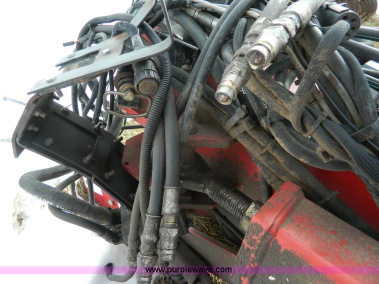 image for item AX9586 2005 AGCO White 8524 planter