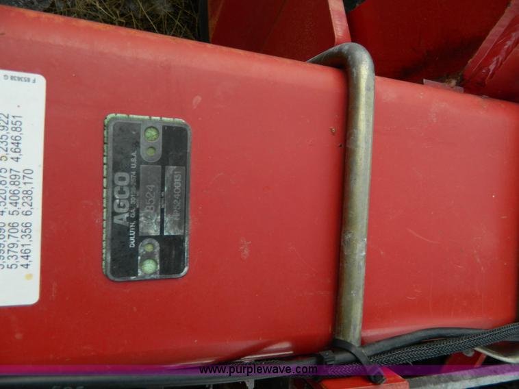 image for item AX9586 2005 AGCO White 8524 planter
