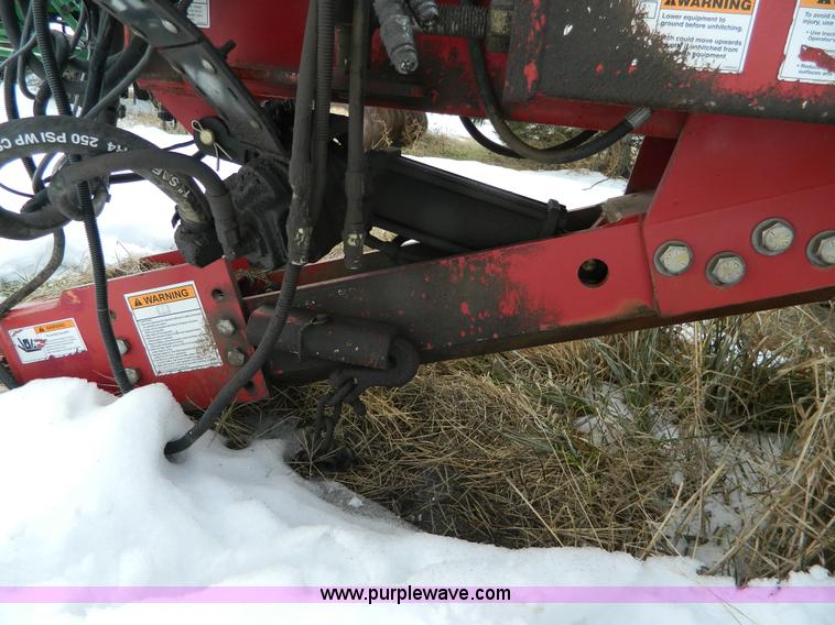 image for item AX9586 2005 AGCO White 8524 planter