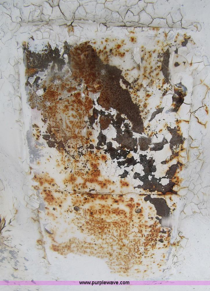 image for item BK9186 Dura-Flex anhydrous ammonia nurse tank