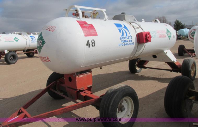 image for item BK9229 Anhydrous ammonia nurse tank