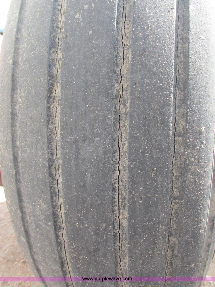 image for item BK9229 Anhydrous ammonia nurse tank