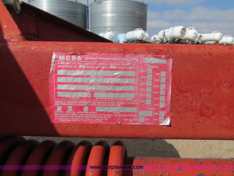 image for item BK9229 Anhydrous ammonia nurse tank