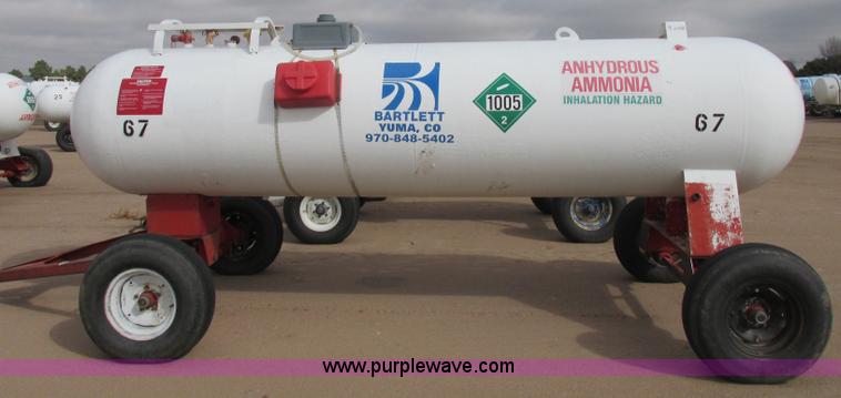 image for item BK9232 Anhydrous ammonia nurse tank