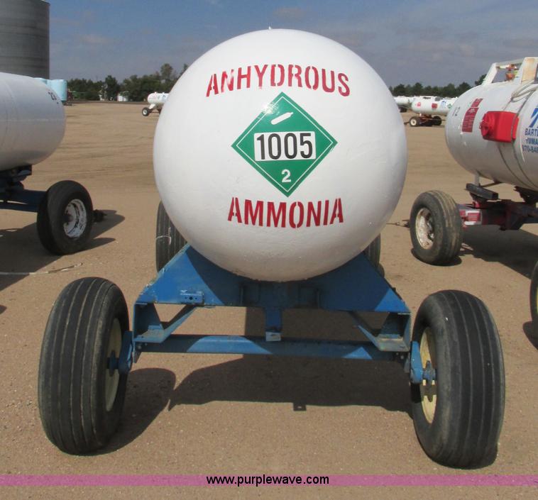 image for item BK9235 Anhydrous ammonia nurse tank