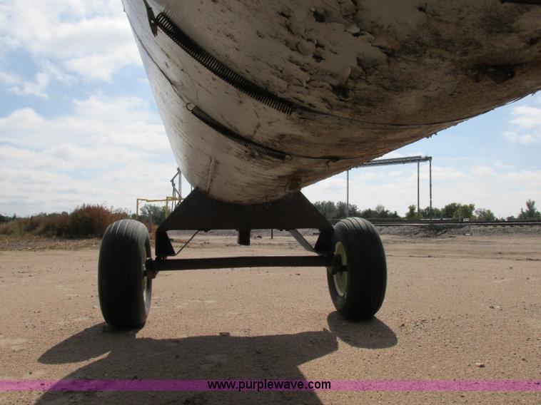 image for item BK9235 Anhydrous ammonia nurse tank