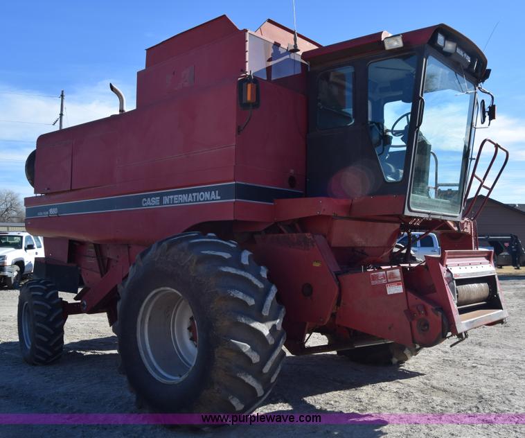 image for item BK9844 1991 Case IH 1680 Axial-Flow combine