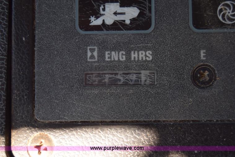 image for item BK9844 1991 Case IH 1680 Axial-Flow combine