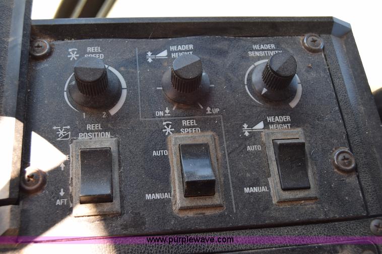 image for item BK9844 1991 Case IH 1680 Axial-Flow combine