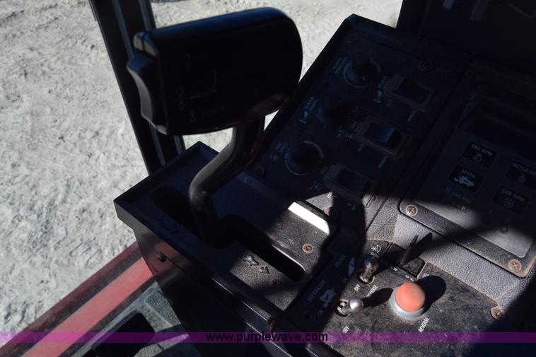 image for item BK9844 1991 Case IH 1680 Axial-Flow combine