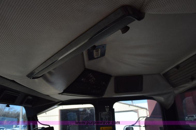 image for item BK9844 1991 Case IH 1680 Axial-Flow combine