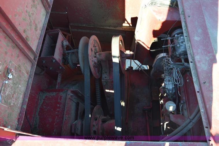 image for item BK9844 1991 Case IH 1680 Axial-Flow combine