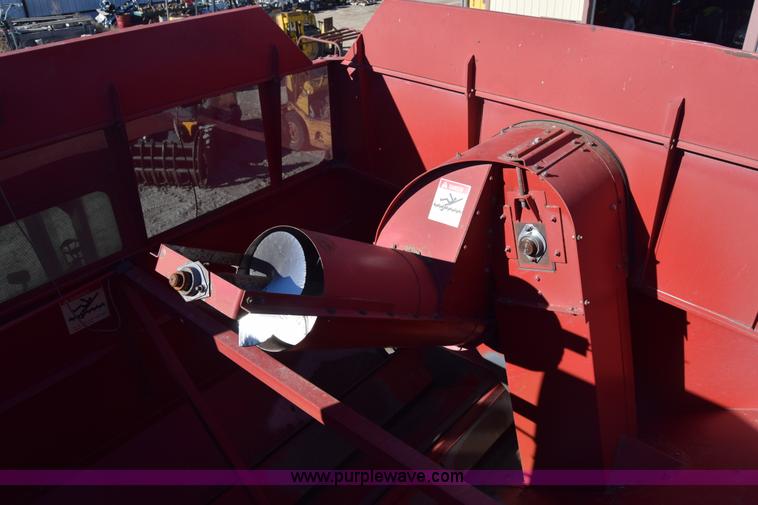 image for item BK9844 1991 Case IH 1680 Axial-Flow combine