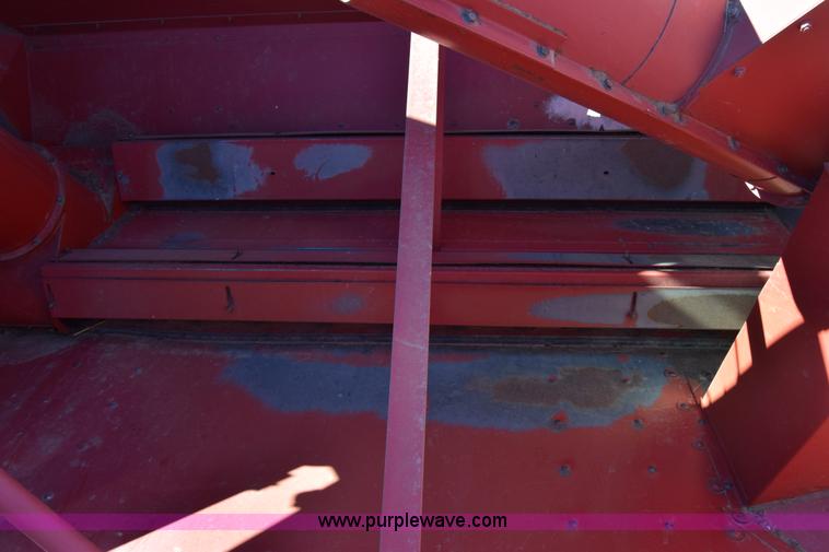 image for item BK9844 1991 Case IH 1680 Axial-Flow combine