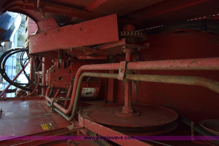 image for item BK9844 1991 Case IH 1680 Axial-Flow combine