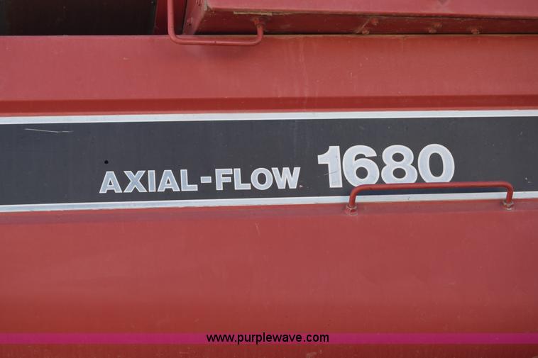 image for item BK9844 1991 Case IH 1680 Axial-Flow combine