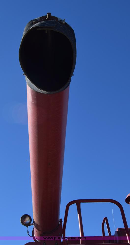 image for item BK9844 1991 Case IH 1680 Axial-Flow combine