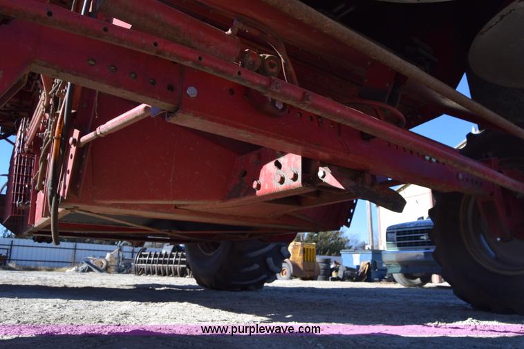 image for item BK9844 1991 Case IH 1680 Axial-Flow combine