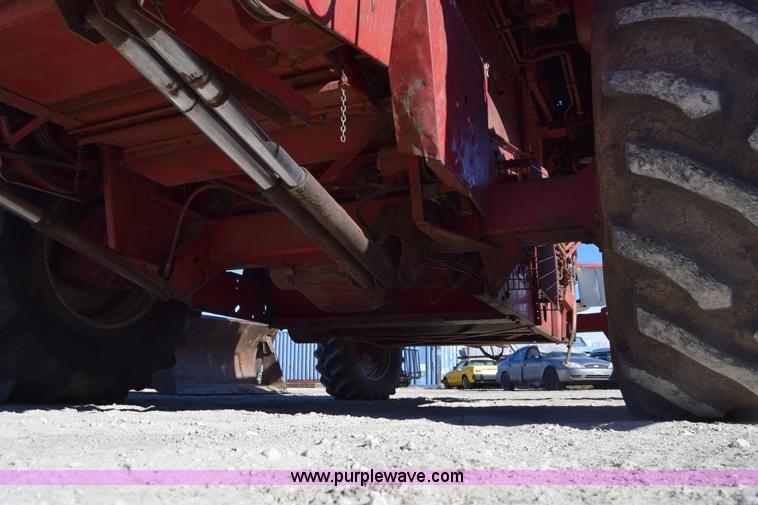 image for item BK9844 1991 Case IH 1680 Axial-Flow combine