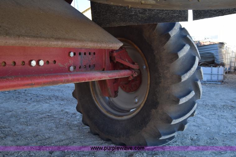 image for item BK9844 1991 Case IH 1680 Axial-Flow combine