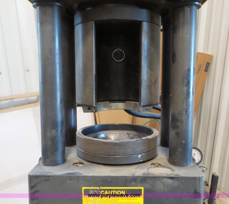 image for item BL9290 Parker 83C-540 hydraulic hose crimper