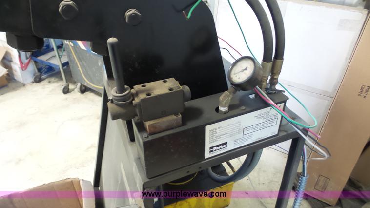 image for item BL9290 Parker 83C-540 hydraulic hose crimper