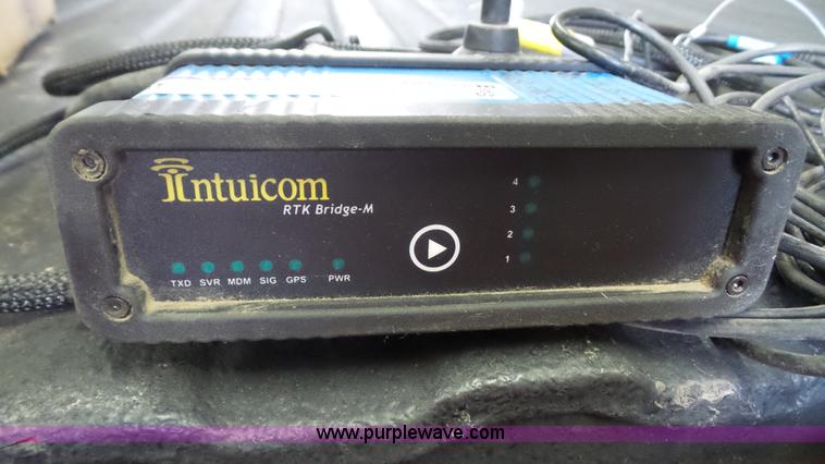 image for item BL9335 Intvicom RTK Bridge-M network device with antenna