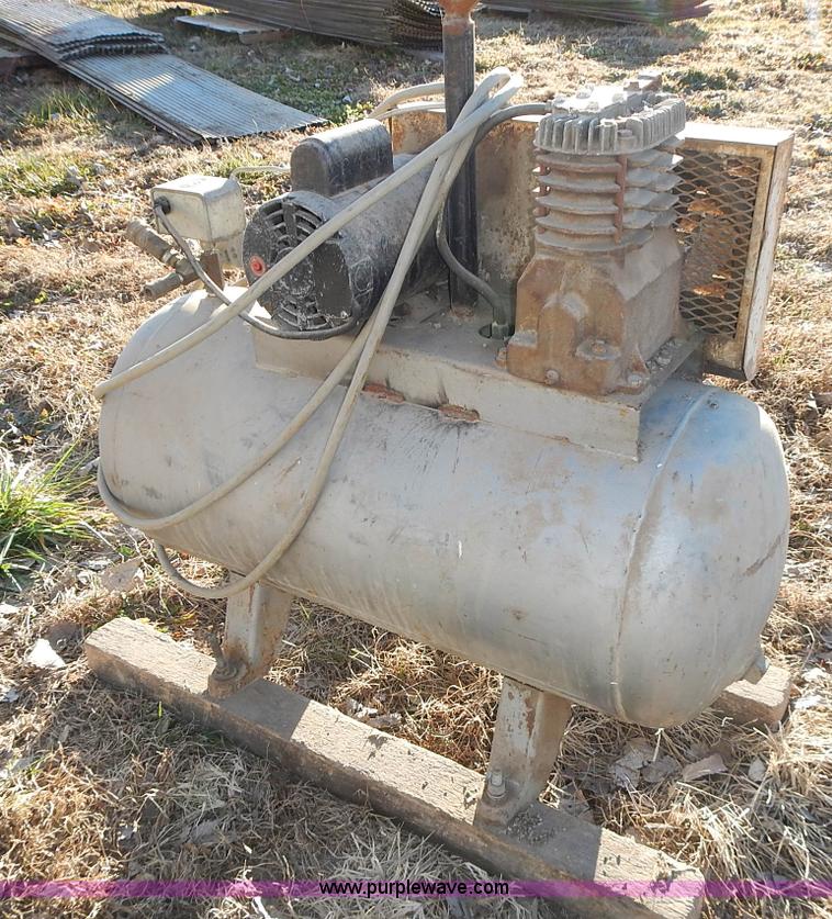 image for item BN9069 1975 National air compressor