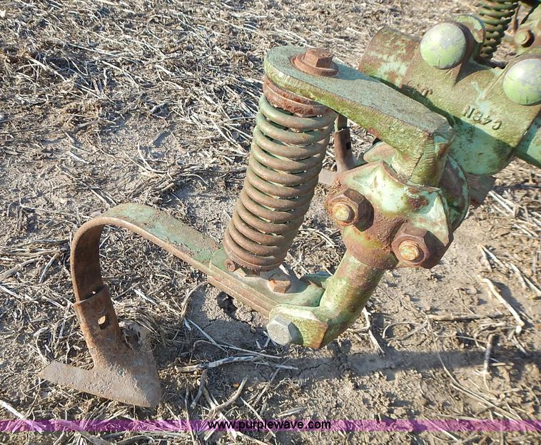 image for item BN9074 John Deere RM cultivator