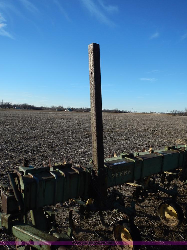 image for item BN9074 John Deere RM cultivator