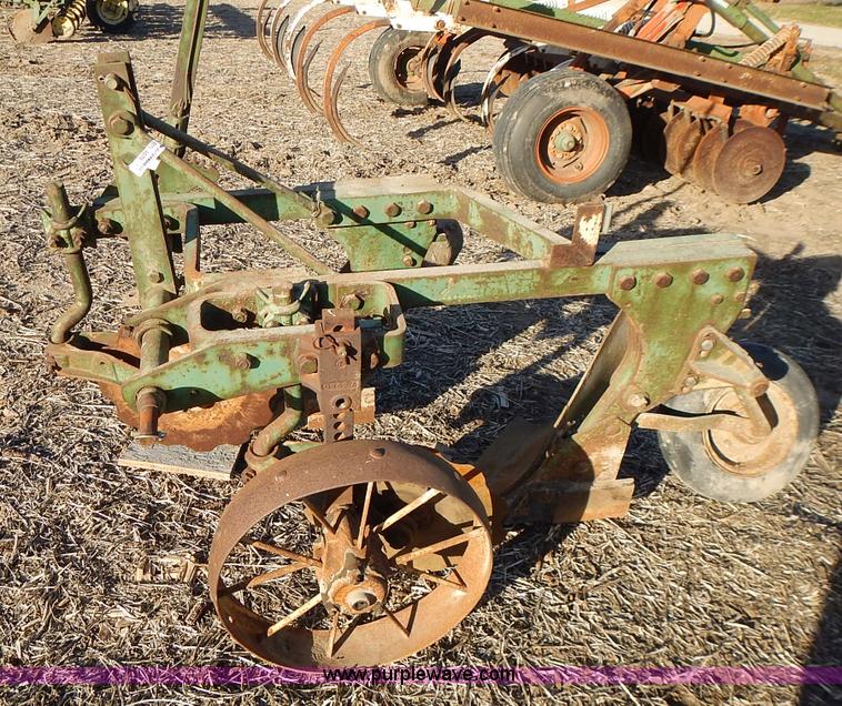 image for item BN9076 John Deere two bottom plow