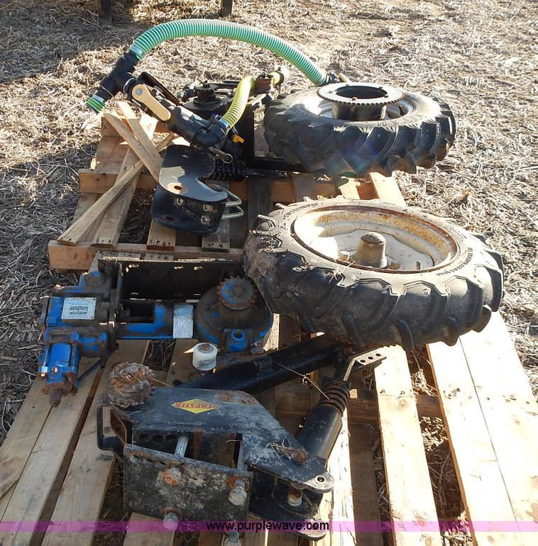 image for item BN9077 Assorted applicator equipment