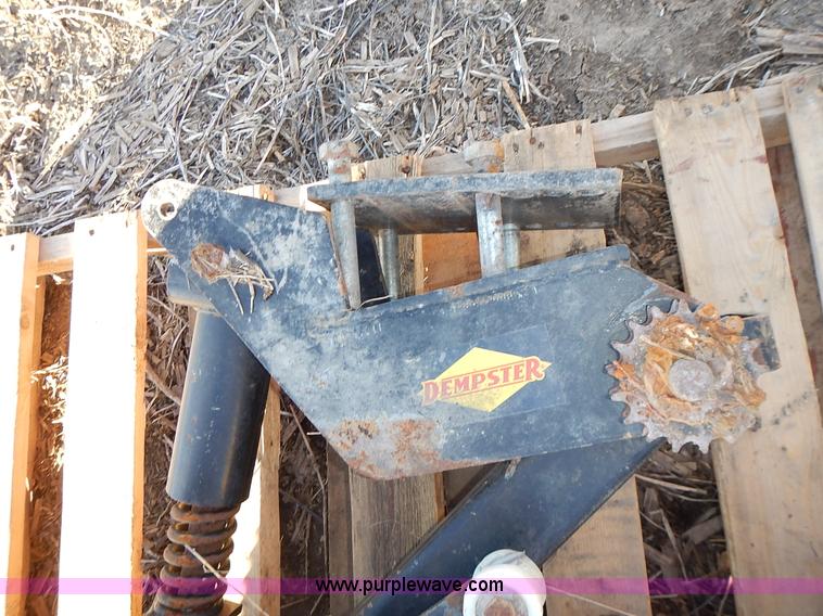 image for item BN9077 Assorted applicator equipment