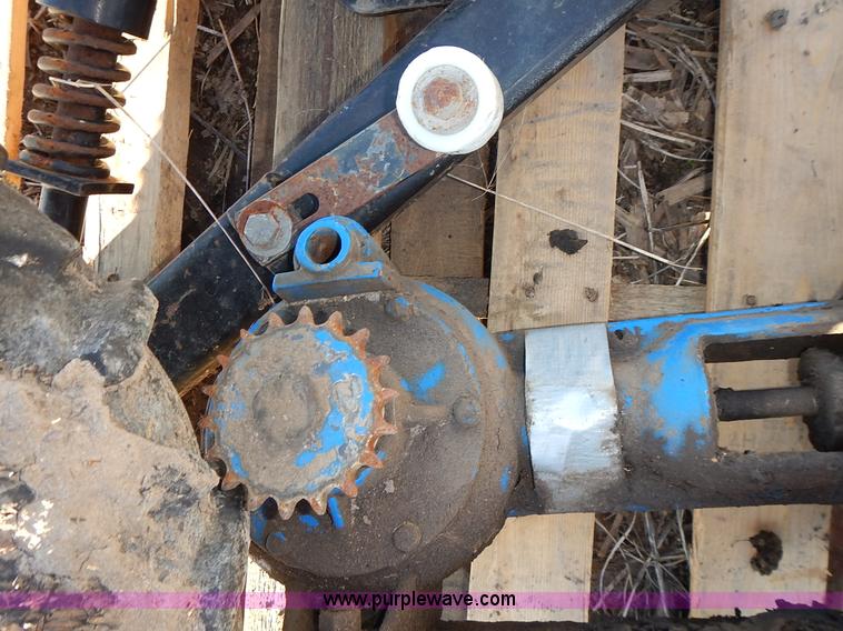 image for item BN9077 Assorted applicator equipment