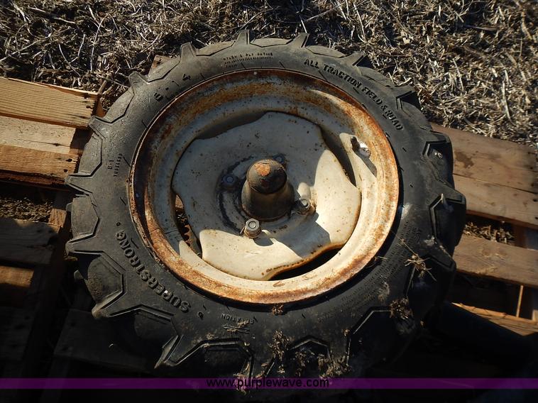 image for item BN9077 Assorted applicator equipment