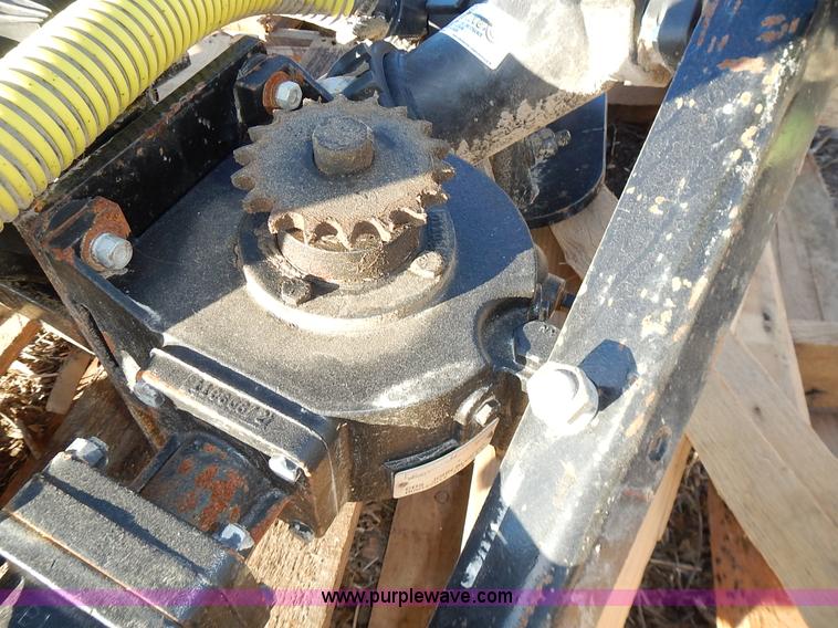 image for item BN9077 Assorted applicator equipment