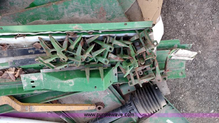 image for item BR9405 Assorted John Deere header parts