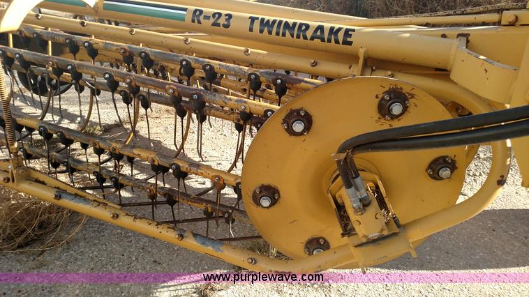 image for item BR9420 Vermeer R23 twin hay rake