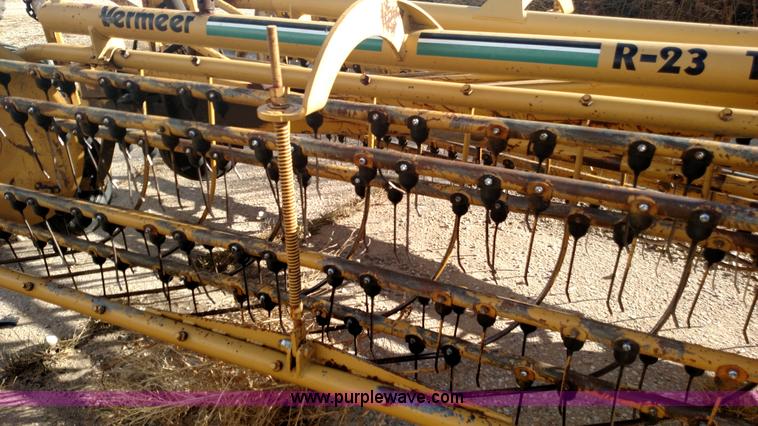 image for item BR9420 Vermeer R23 twin hay rake