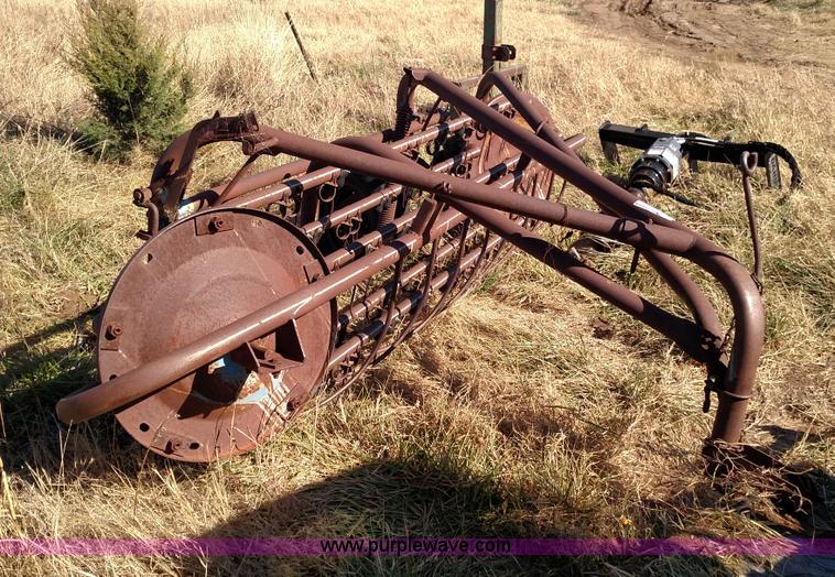image for item BR9428 Ford hay rake