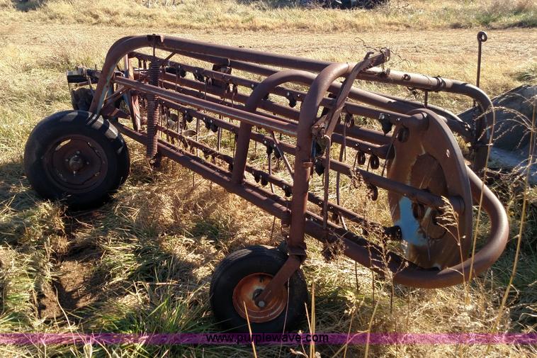 image for item BR9428 Ford hay rake