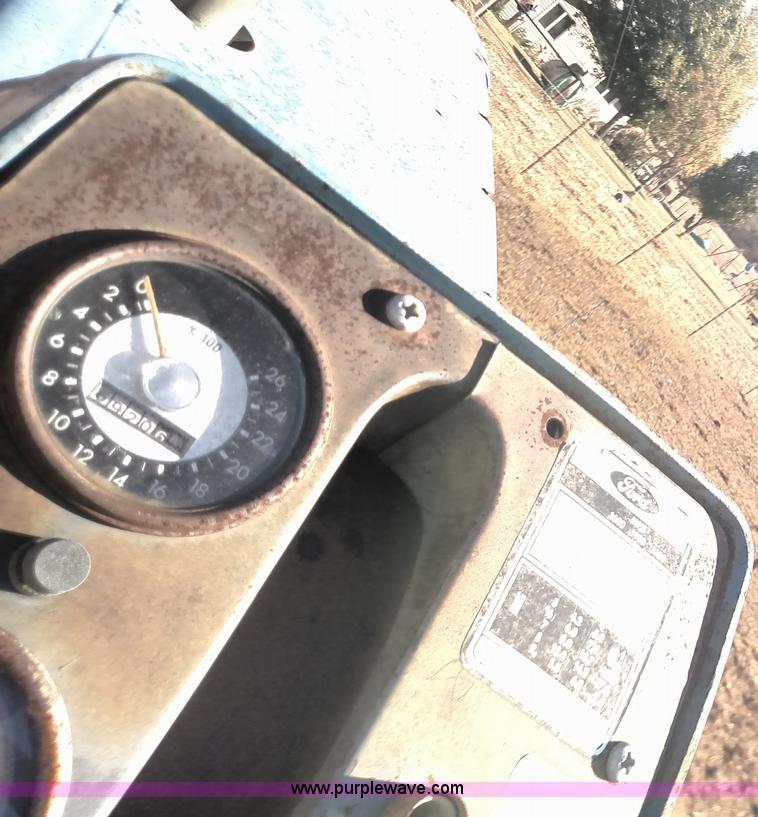 image for item BR9432 Ford 8000 tractor
