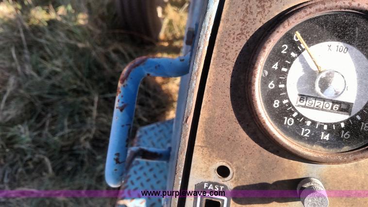 image for item BR9432 Ford 8000 tractor