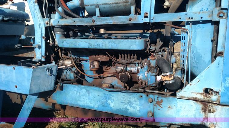 image for item BR9432 Ford 8000 tractor