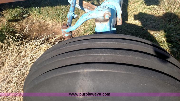 image for item BR9432 Ford 8000 tractor