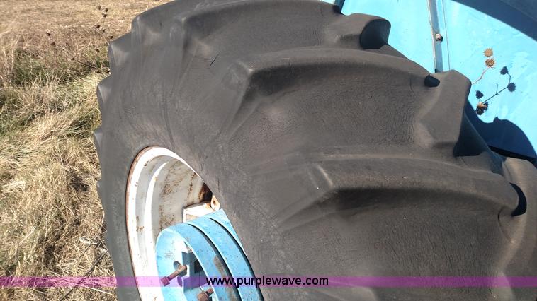 image for item BR9432 Ford 8000 tractor