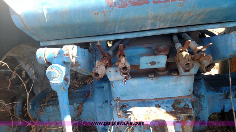 image for item BR9432 Ford 8000 tractor
